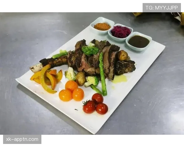 拉菲尼亚家的狗都吃有机牛排？